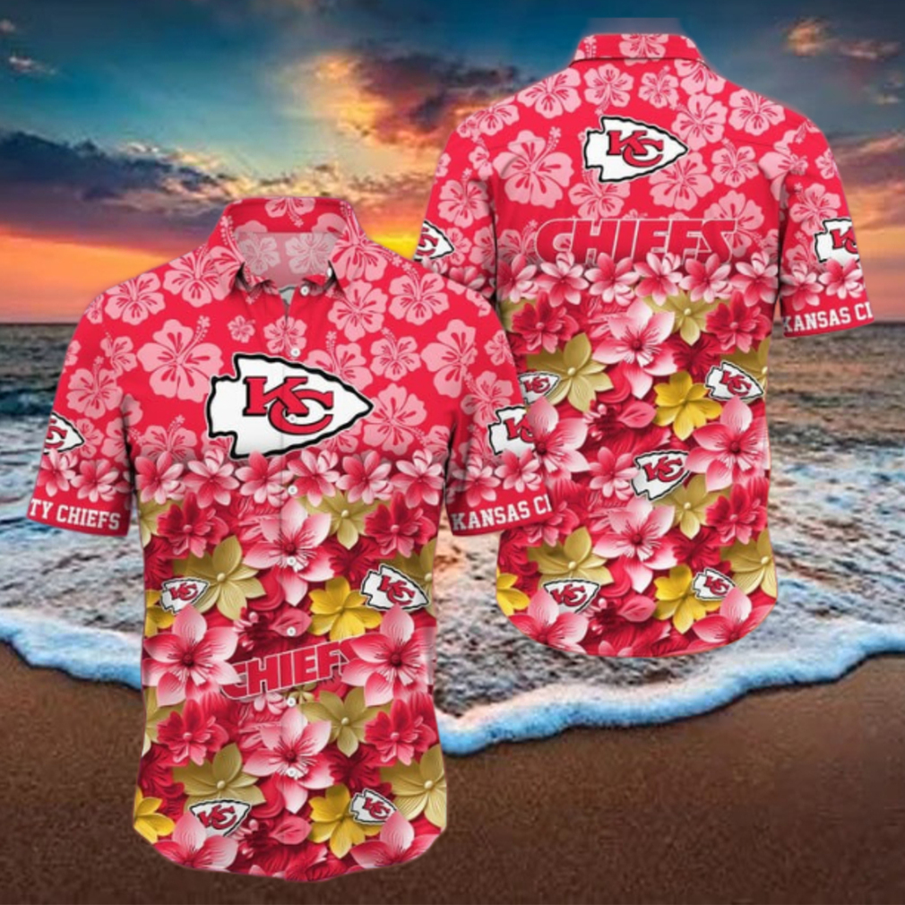 Kansas City Chiefs NFL Hawaiian Shirt Trending Summer Kansas City Chiefs NFL Hawaiian Shirt Trending Summer