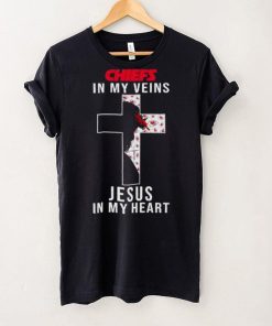 Kansas City Chiefs Nfl In My Veins Jesus In My Heart Cross 2024 T Shirt