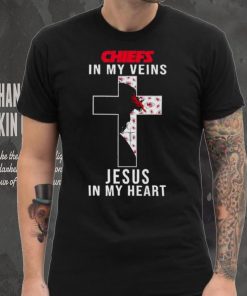 Kansas City Chiefs Nfl In My Veins Jesus In My Heart Cross 2024 T Shirt