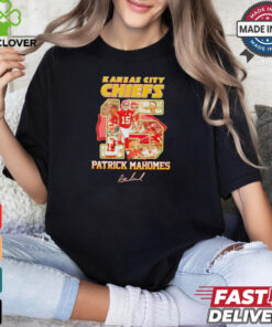 Kansas City Chiefs Patrick Mahomes 15 Signature NFL 2024 season shirt
