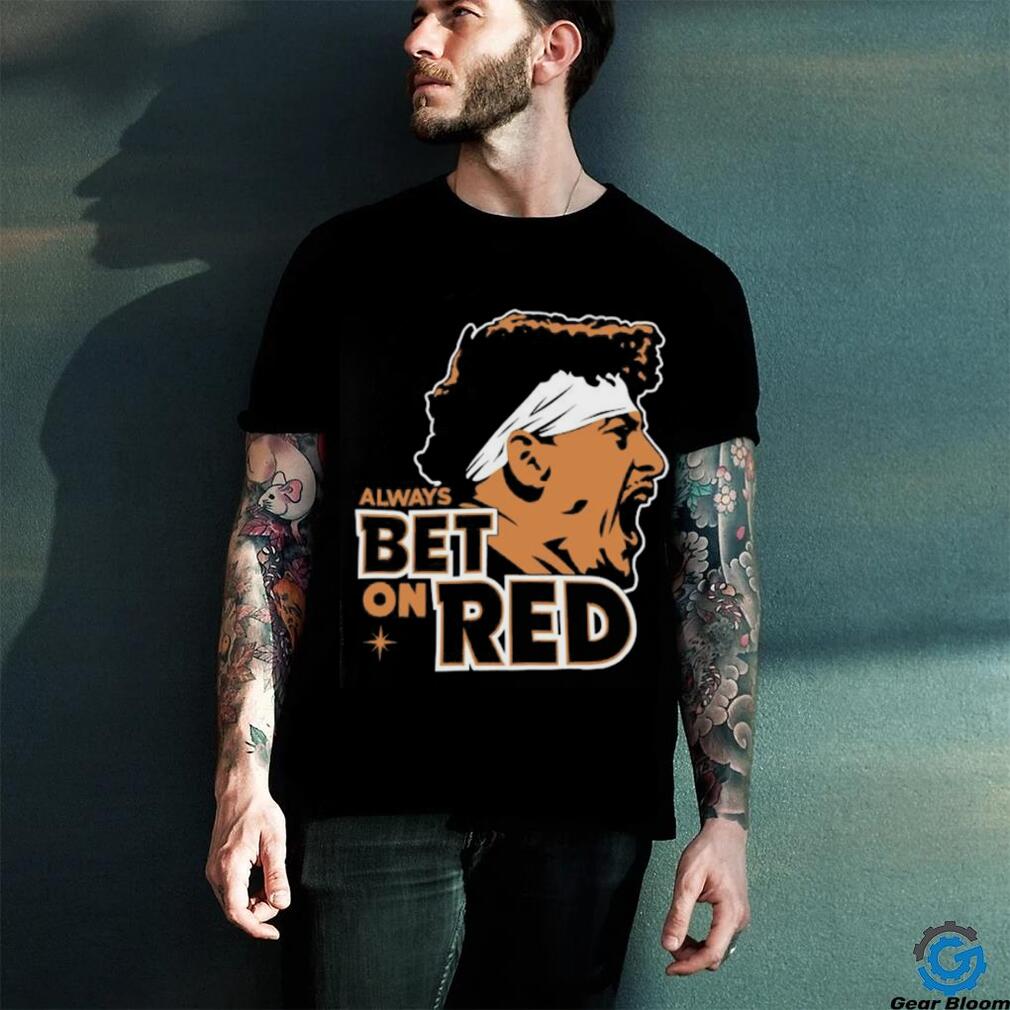 Kansas City Chiefs Patrick Mahomes bet on red shirt Kansas City Chiefs Patrick Mahomes bet on red shirt