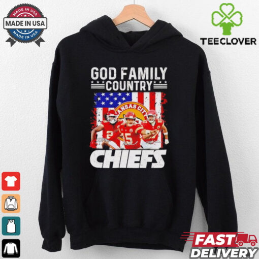 Kansas City Chiefs Patrick Mahomes god family country Chiefs signatures shirt