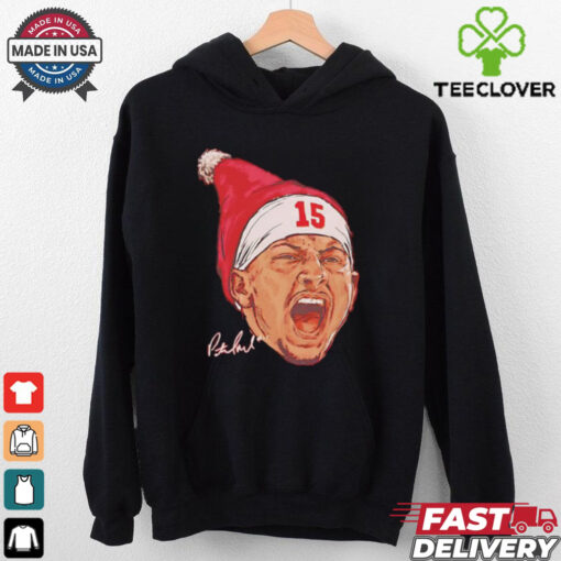Kansas City Chiefs Patrick Mahomes wearing Santa hat signature shirt