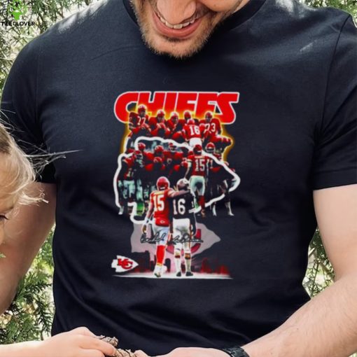 Kansas City Chiefs Team Players city signatures Champions 2022 shirt