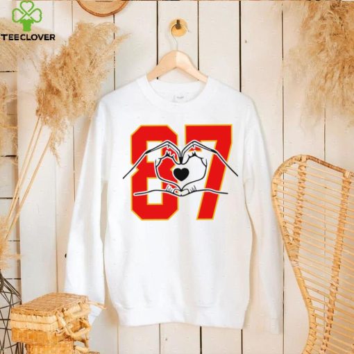 Kansas City Chiefs football Travis Kelce gloves heart 87 funny hoodie, sweater, longsleeve, shirt v-neck, t-shirt