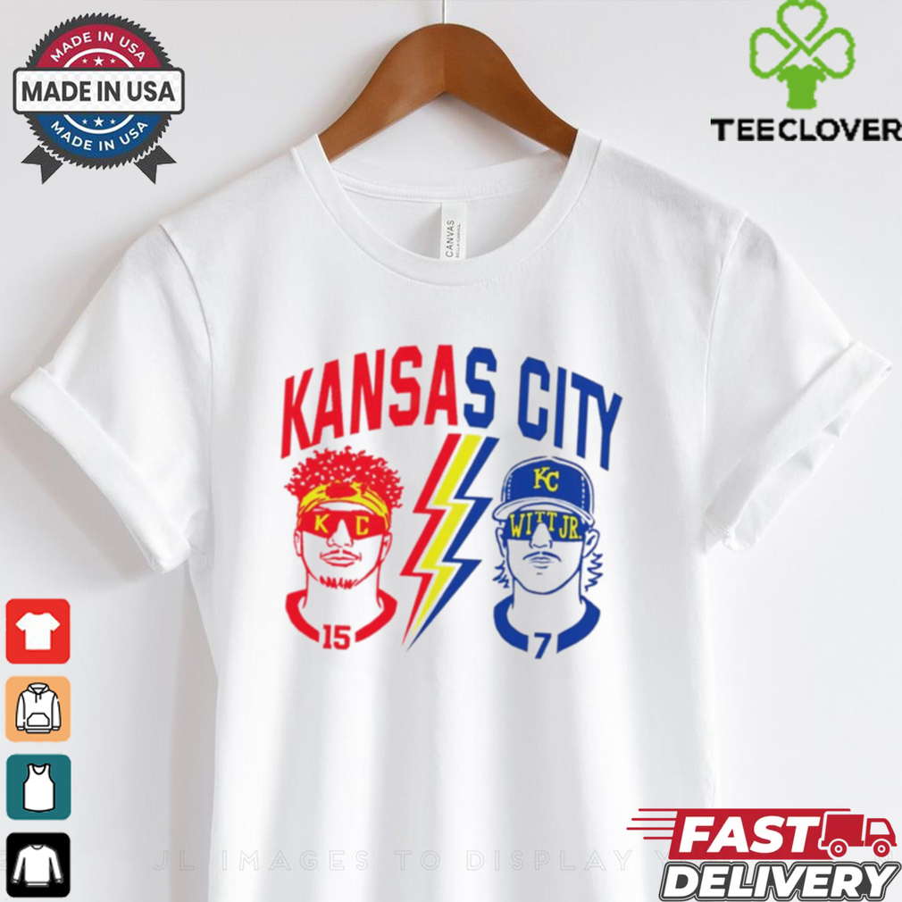 Kansas City Royals and Kansan City Chiefs football Patrick Mahomes vs Witt Jr. shirt Kansas City Royals and Kansan City Chiefs football Patrick Mahomes vs Witt Jr. shirt