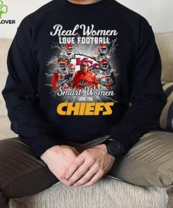 Kansas city Chiefs real women love Football smart women love the Chiefs signatures hoodie, sweater, longsleeve, shirt v-neck, t-shirt
