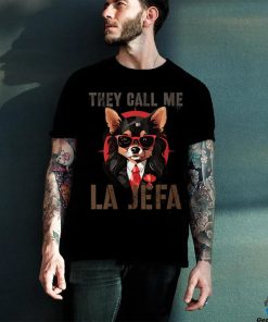 Kawaii THEY CALL ME LA JEFA Chihuahua Dog Pink Bosses Day V Neck T Shirt