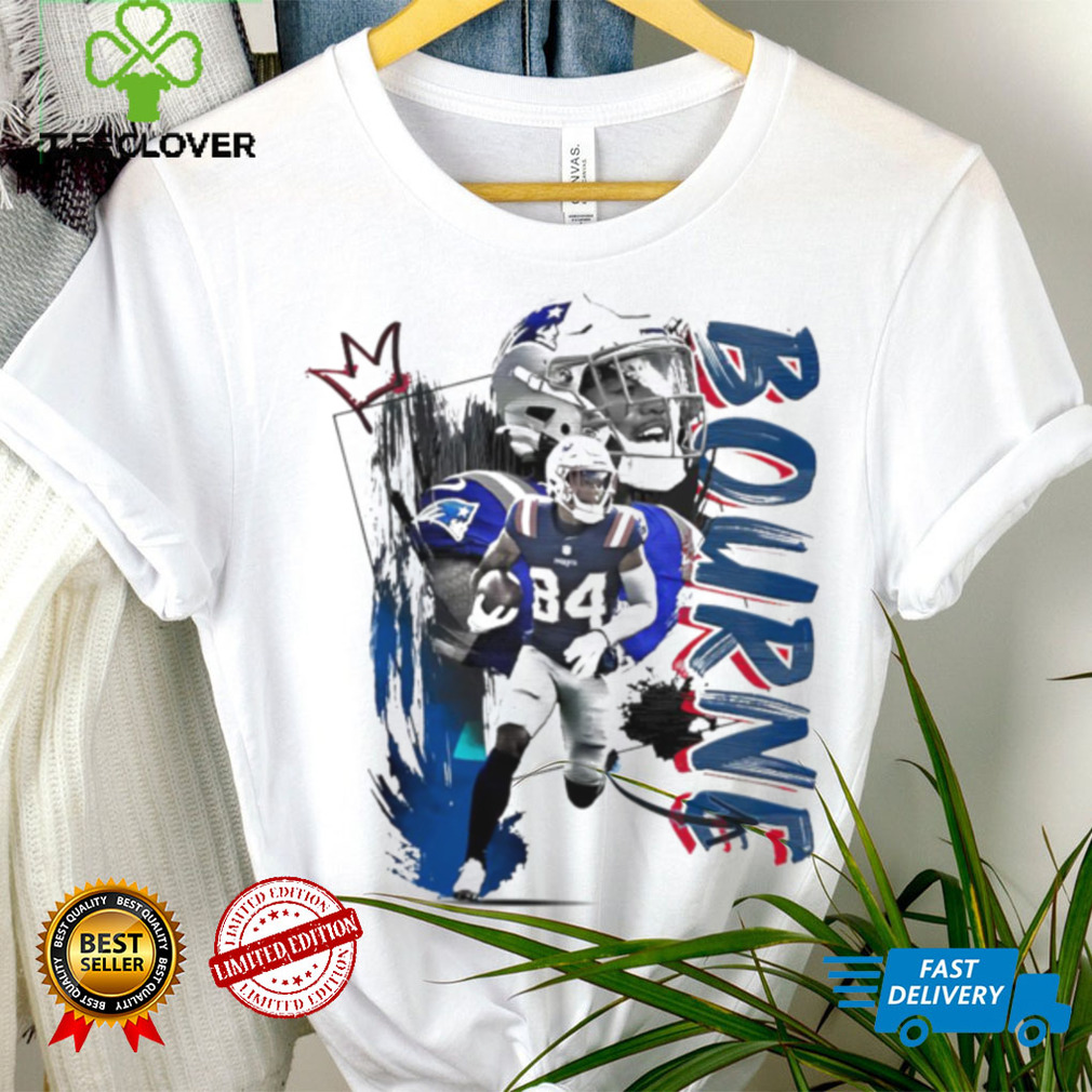 Kendrick Bourne number 84 New England Patriots football player pose poster shirt Kendrick Bourne number 84 New England Patriots football player pose poster shirt