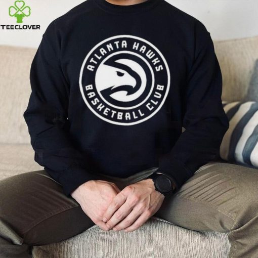 Kenny Wearing Atlanta Hawks Basketball Club Shirt
