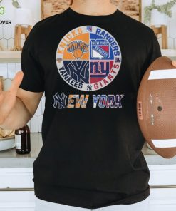 Knicks, Rangers, Yankees And Giants New York Sport Teams T Shirt – Limited Edition