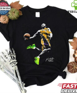 Kobe Bryant X Grinch shoes signature shirt