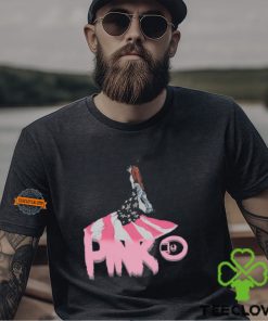 Kurtoart Store Pink Carpet Shirt