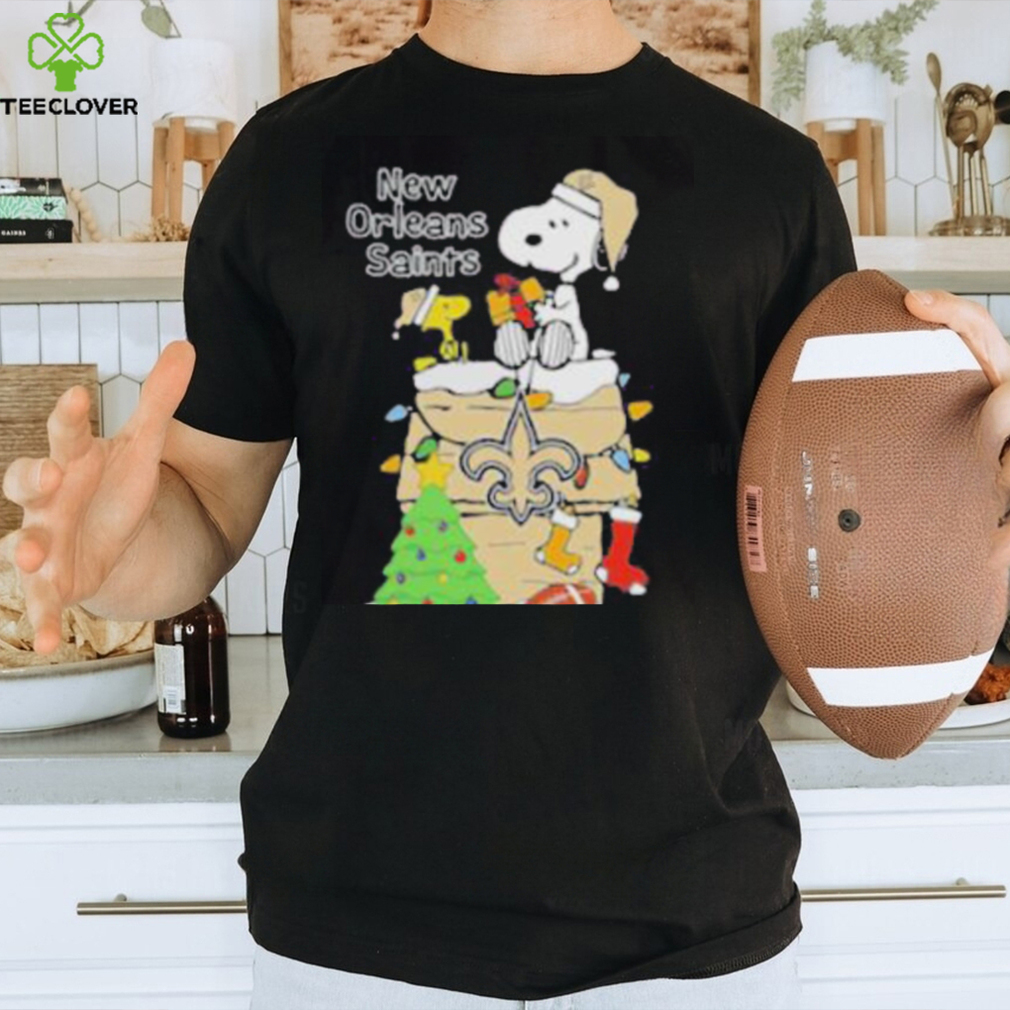 Christmas Snoopy New Orleans Saints Shirt Christmas Snoopy New Orleans Saints Shirt