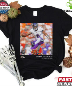 Lamar Jackson Baltimore Ravens NFL Flash Features Week 5 hoodie, sweater, longsleeve, shirt v-neck, t-shirt