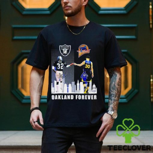 Las Vegas Raiders Marcus Allen and Golden State Warriors Stephen Curry Oakland forever signatures hoodie, sweater, longsleeve, shirt v-neck, t-shirt