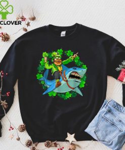 Leprechaun Riding Shark St Patrick Day, Boys Kids Men Girls T Shirt tee