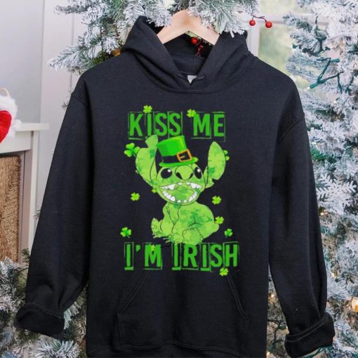 Leprechaun Stitch kiss me I’m Irish St. Patrick’s day hoodie, sweater, longsleeve, shirt v-neck, t-shirt