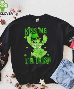 Leprechaun Stitch kiss me I’m Irish St. Patrick’s day hoodie, sweater, longsleeve, shirt v-neck, t-shirt