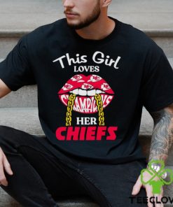 Lips This girl loves her Chiefs shirt
