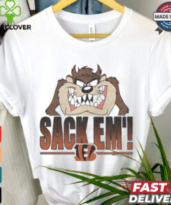 Looney Tunes Taz Tasmania Sack Em’ x Cincinnati Bengals T Shirts