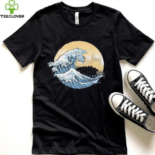 Lord of the Rings The Great Wave of the Ringwraiths t hoodie, sweater, longsleeve, shirt v-neck, t-shirt