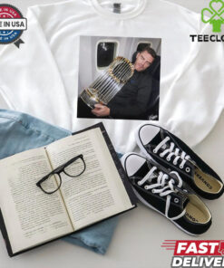 Los Angeles Dodgers Freddie Freeman sleep with World Series Trophy moment shirt