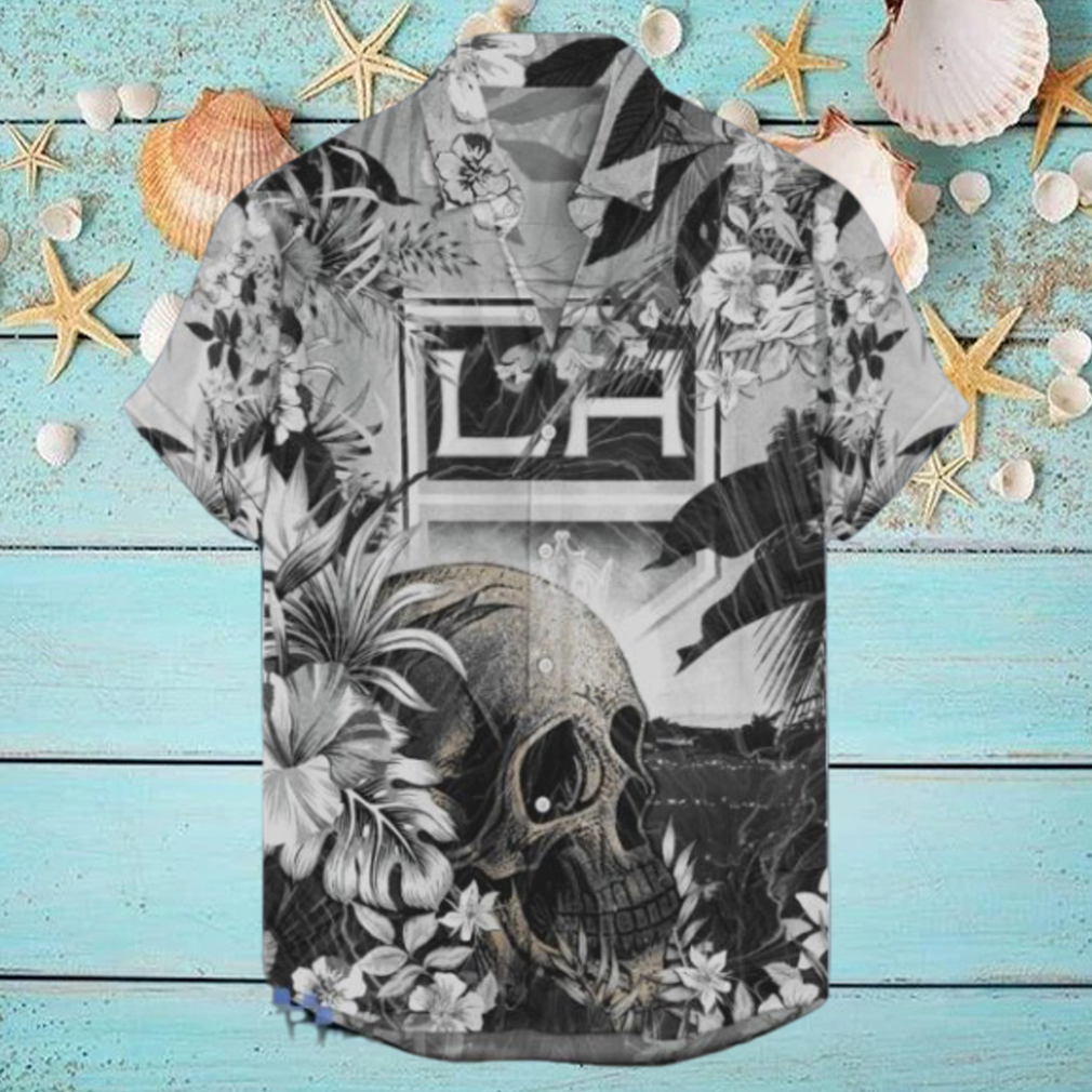 Los Angeles Kings NHL Hawaiian Shirt Tropical Skull Design For Men Women Los Angeles Kings NHL Hawaiian Shirt Tropical Skull Design For Men Women