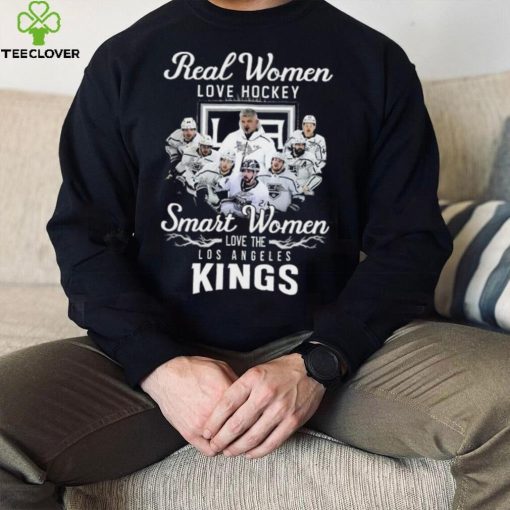 Los Angeles Kings real women love hockey smart women love the Kings 2023 signatures hoodie, sweater, longsleeve, shirt v-neck, t-shirt