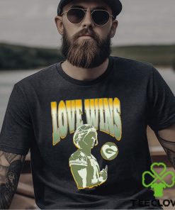 Love wins Green Bay Packers shirt