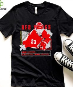 Lucas Raymond number 23 Detroit Red Wings ice hockey player pose paper gift shirt