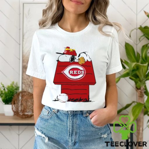 MLB Cincinnati Reds Snoopy Woodstock The Peanuts Movie Baseball T Shirt