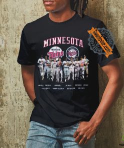 MLB Minnesota Twins Baseball Team Signatures T Shirt