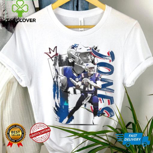 Mac Jones number 10 New England Patriots football player pose poster shirt