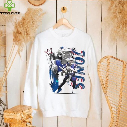 Mac Jones number 10 New England Patriots football player pose poster shirt