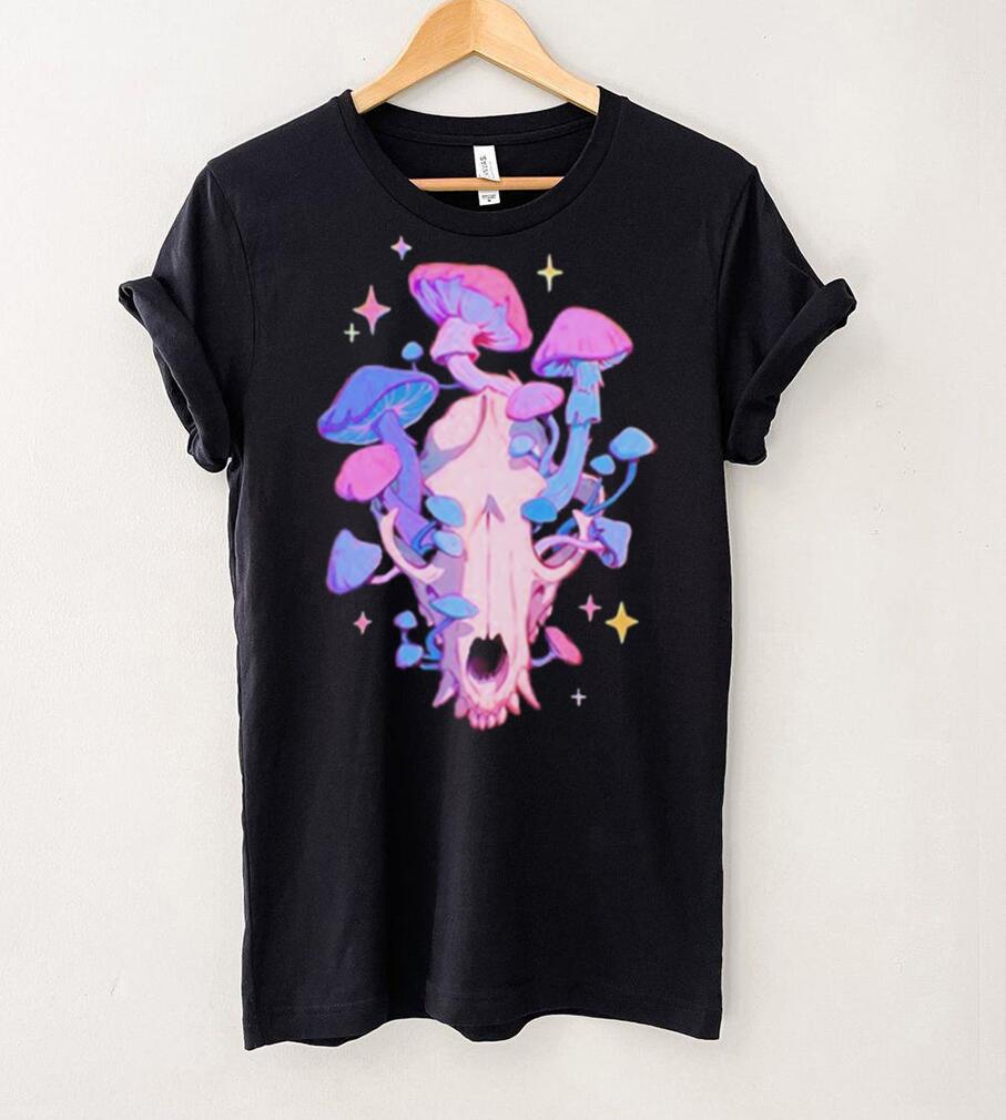 Magic Raccoon Skull artwork t shirt Magic Raccoon Skull artwork t shirt