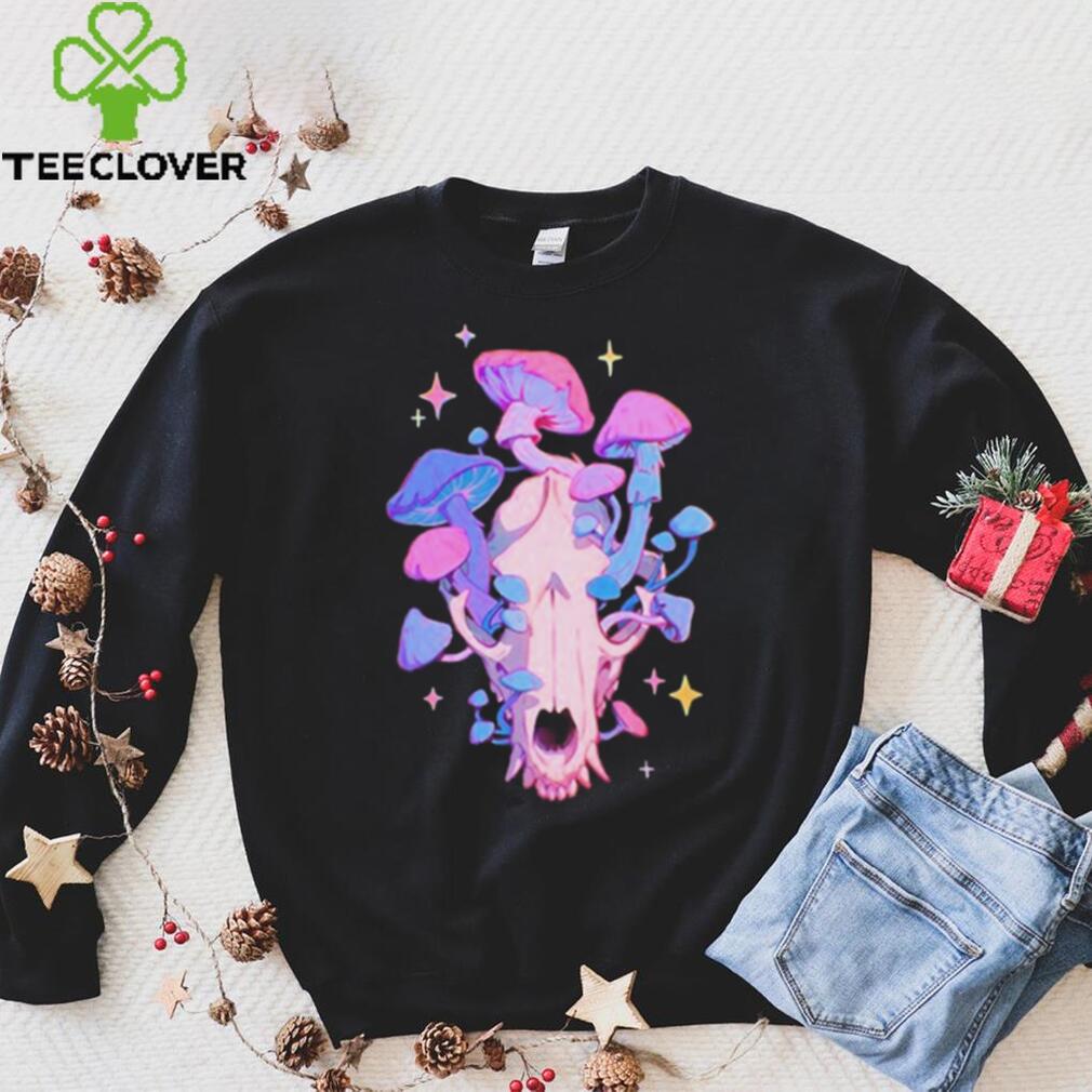 Magic Raccoon Skull artwork t shirt Magic Raccoon Skull artwork t shirt