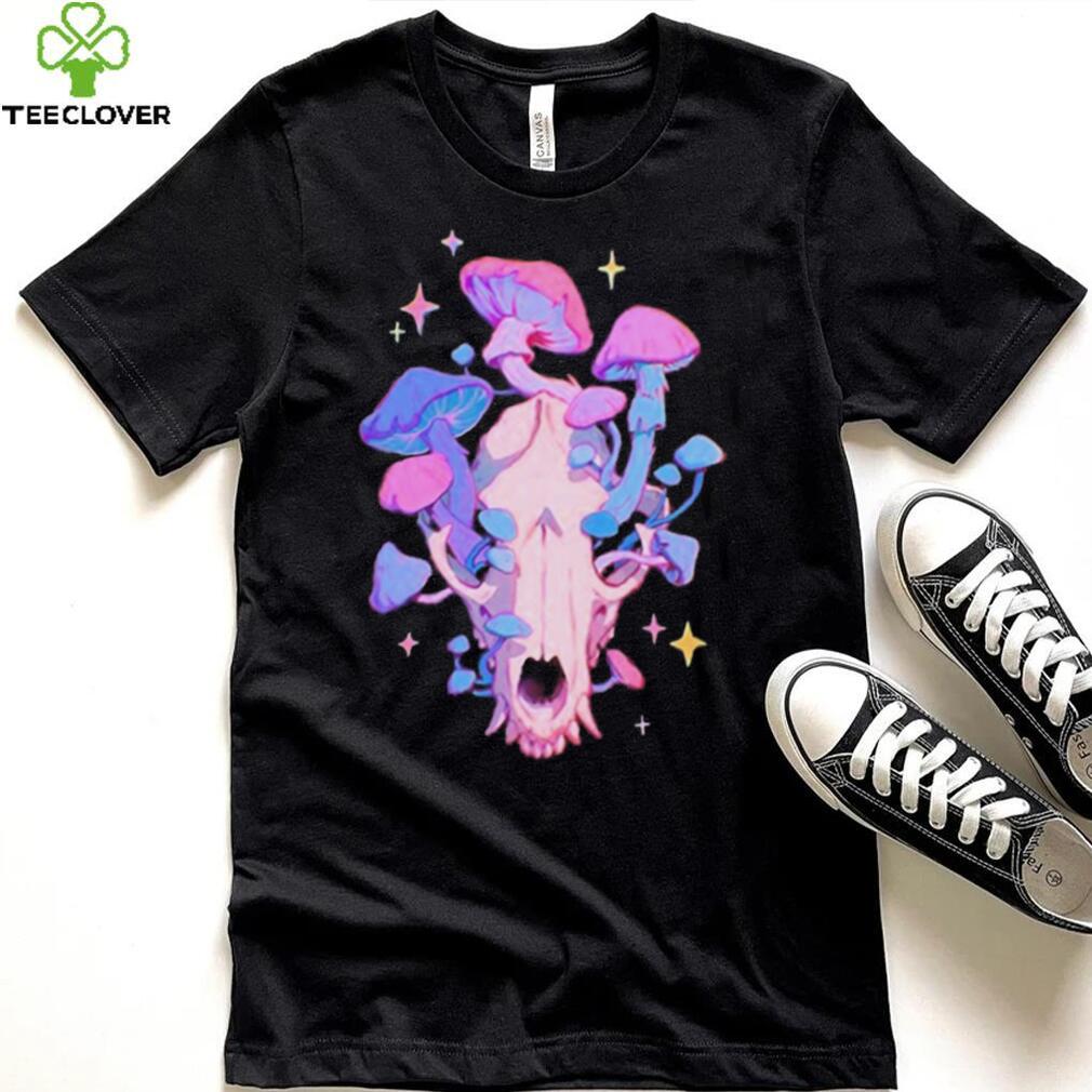 Magic Raccoon Skull artwork t shirt Magic Raccoon Skull artwork t shirt