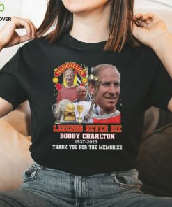 Manchester United Legends Never Die Bobby Charlton 1937 2023 Thank You For The Memories Signature T Shirt 2 Manchester United Legends Never Die Bobby Charlton 1937 2023 Thank You For The Memories Signature T Shirt