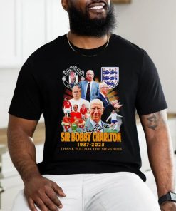 Manchester United Sir Bobby Charlton 1937 2023 thank you for the memories signature shirt