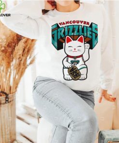 Maneki Neko Lucky cat X Vancouver Grizzlies logo shirt