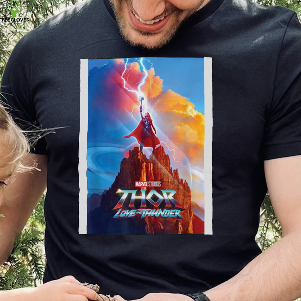 Marvel Thor Love and Thunder Jane Foster Mjölnir Poster T Shirt Marvel Thor Love and Thunder Jane Foster Mjölnir Poster T Shirt