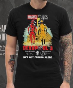 Marvel studios deadpool 3 ryan reynolds and hugh jackman he’s not coming alone shirt 6 Marvel studios deadpool 3 ryan reynolds and hugh jackman he’s not coming alone shirt