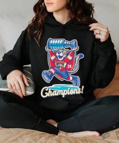 Mascot Florida Panthers raising cup Champions 2024 shirt