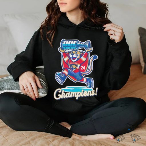 Mascot Florida Panthers raising cup Champions 2024 shirt