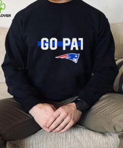 Matthew Judon wearing Go Pats New England Patriots logo shirt
