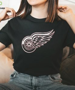 Men's Detroit Red Wings Fanatics Branded Red Team Primary Logo T Shirt 1 Men's Detroit Red Wings Fanatics Branded Red Team Primary Logo T Shirt