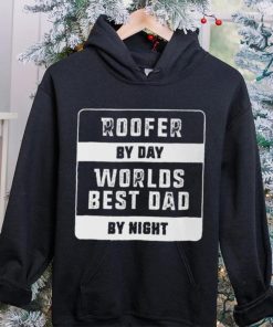 Mens Fathers Day Gift Roofer t Classic T Shirt