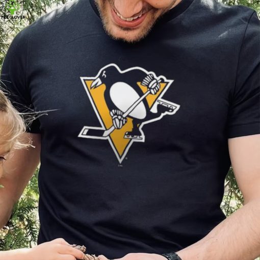 Men’s Pittsburgh Penguins Fanatics Branded Black Team Primary Logo T Shirt