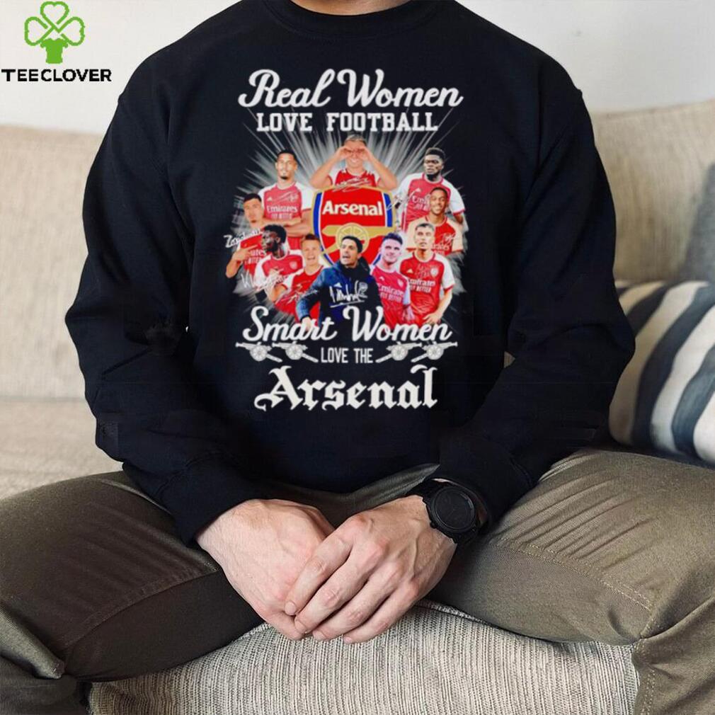 Men’s Real women love football smart women love the Arsenal signatures shirt Men’s Real women love football smart women love the Arsenal signatures shirt